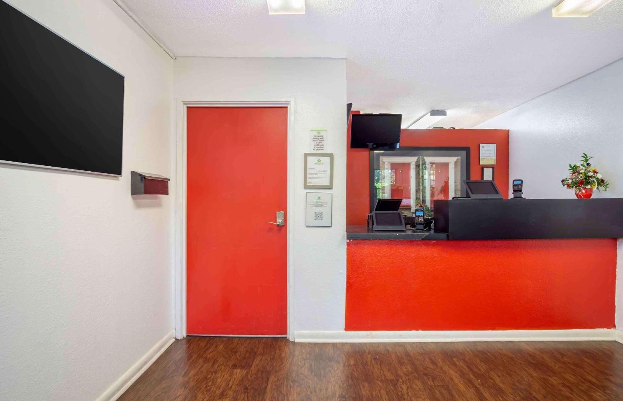 Extended Stay America Suites - Charleston - Норт Чарлстън Екстериор снимка