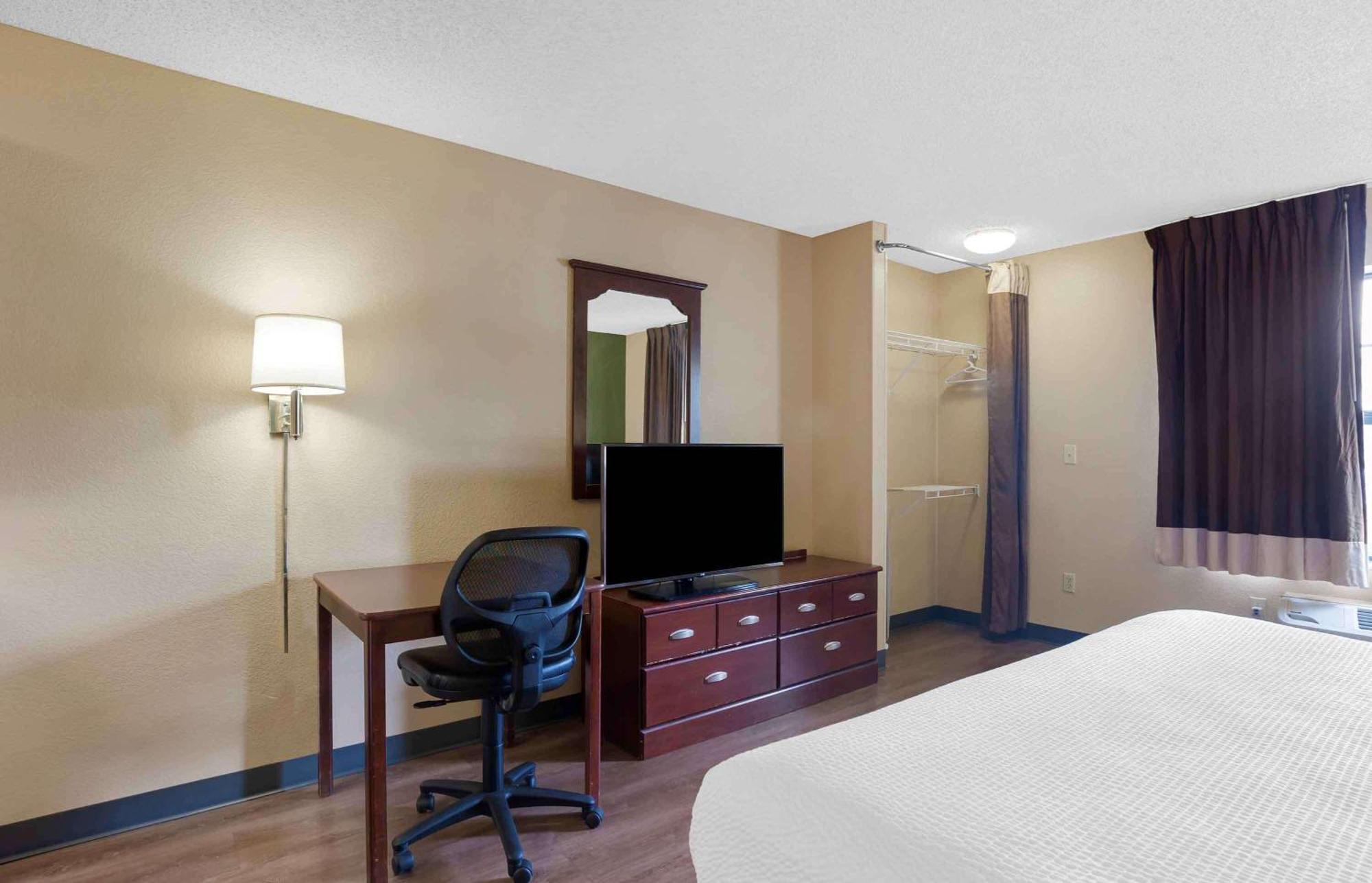Extended Stay America Suites - Charleston - Норт Чарлстън Екстериор снимка