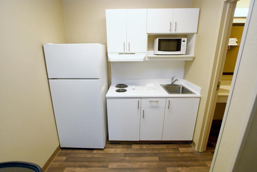 Extended Stay America Suites - Charleston - Норт Чарлстън Екстериор снимка